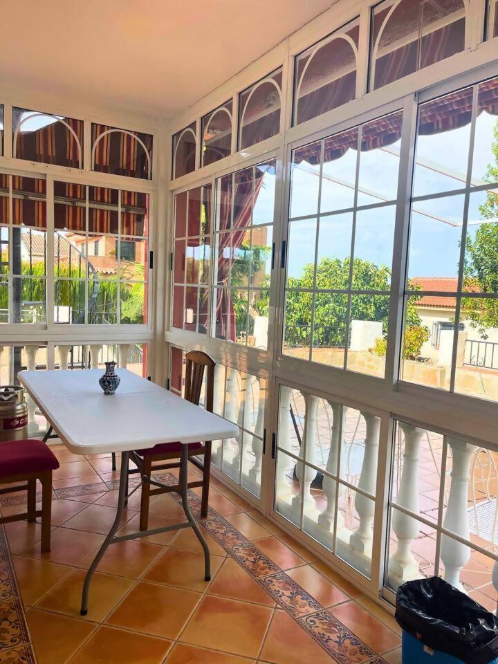 Casa Con Jardin En Ogijares Villa Bagian luar foto